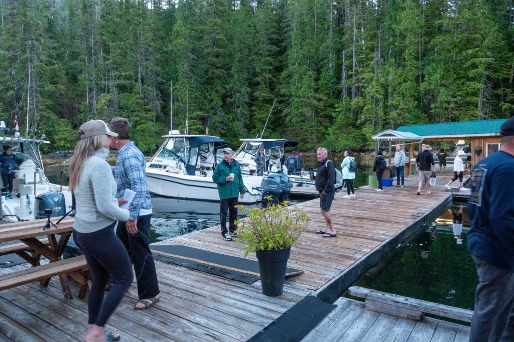 Remax final day rx-69 copy - Nootka Wilderness Lodge