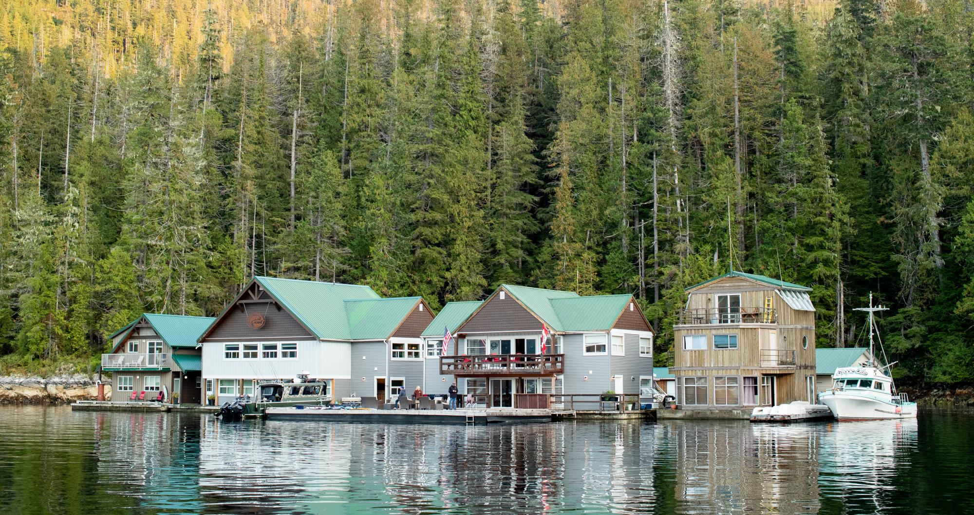 new look lodge - Nootka Wilderness Lodge